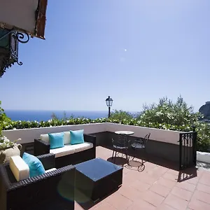 https://hotel-villa-felice-relais.hotels-amalfi.com