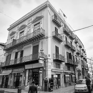https://maison-cut.sicilyhotelsitaly.net