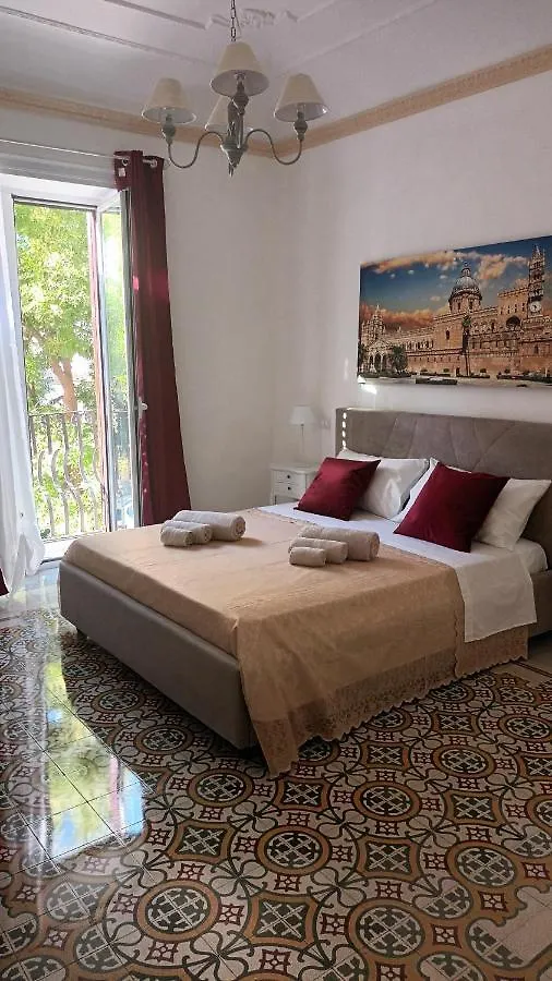 B&B Ammirata Palermo 0*,  Italia